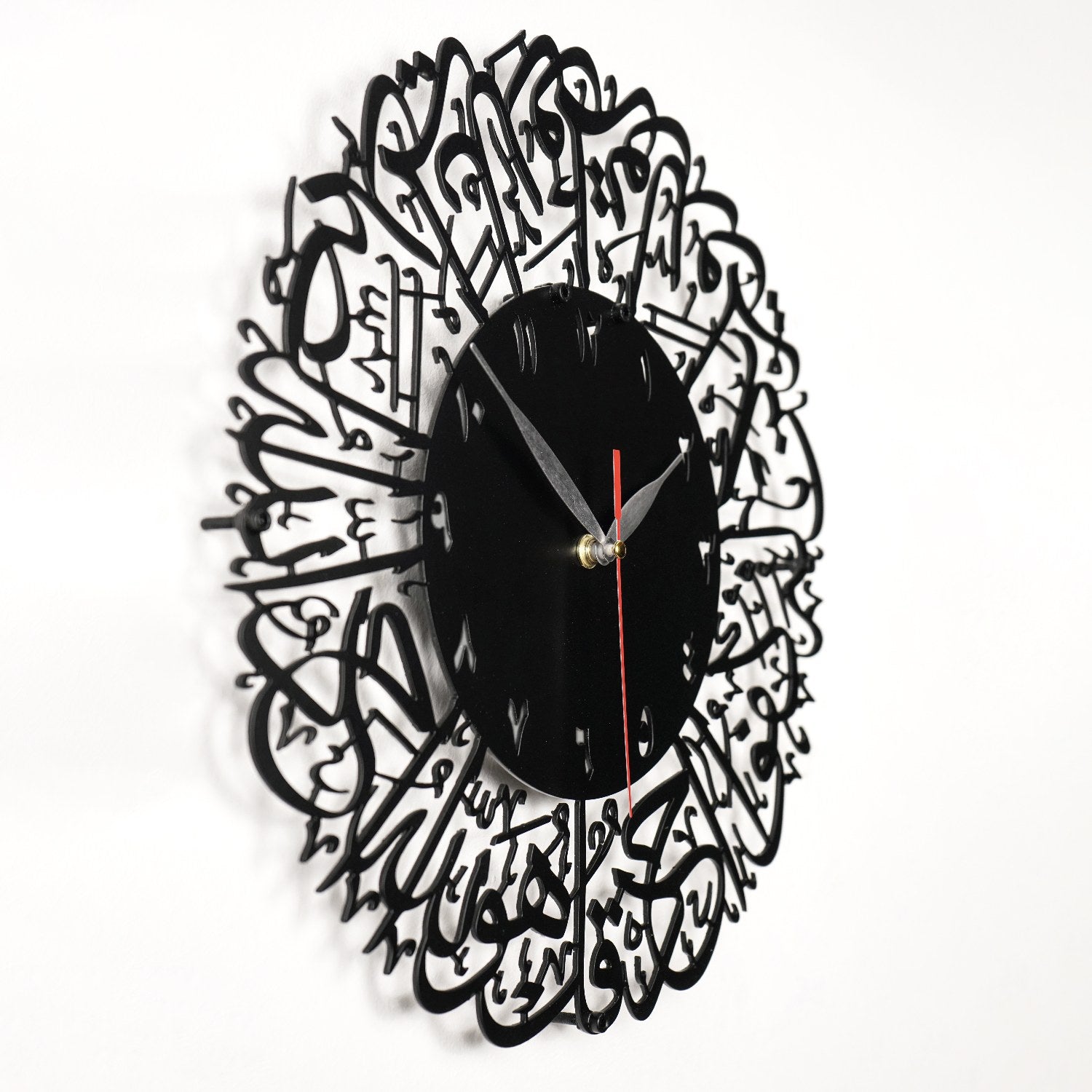 islamic-home-decor-surah-al-ikhlas-metal-wall-clock-arabic-calligraphy-style-islamicartstores